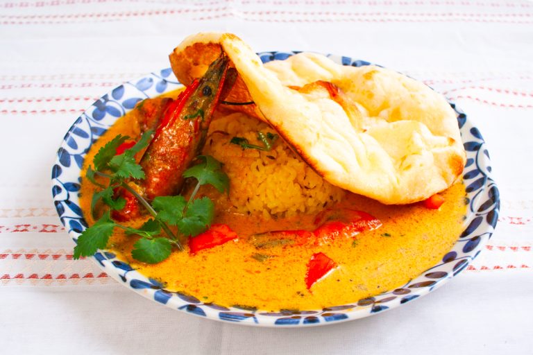 本日もカレーにOPENしております。 ランチタイムも営業中！カレーなら検見川・幕張付近の印度料理｜シタール